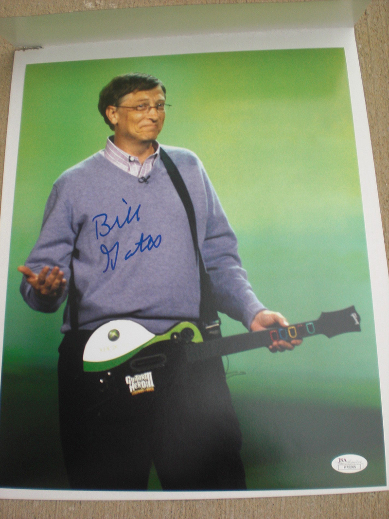 Illustration for article titled The Only $1000 Bill Gates Photo You Will Ever Need